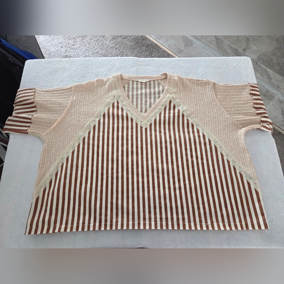POL Striped V-Neck Top Lace Star Sleeves Balloon Brown Cream Size M NWT - Picture 5 of 12